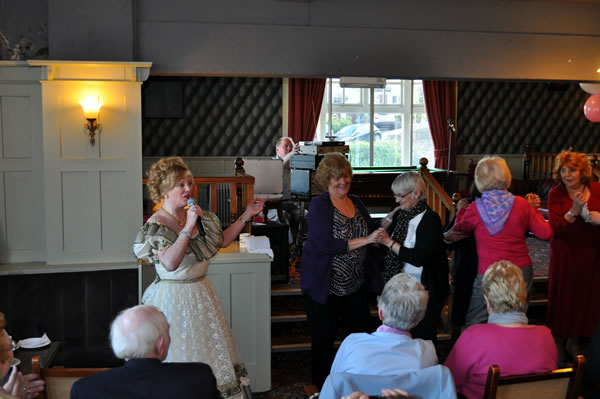 Image of visit to Totley.